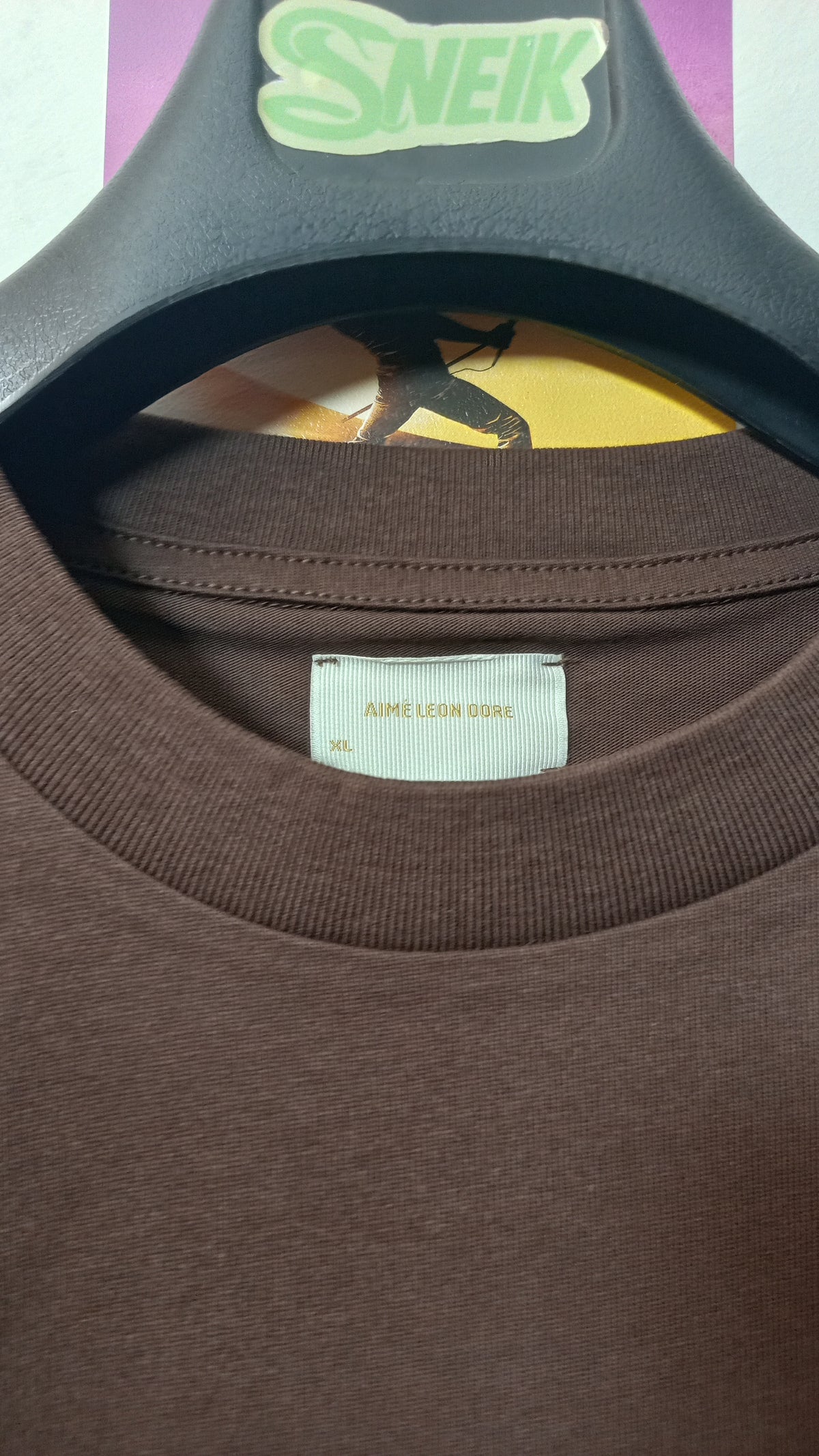 Aimé Leon Dore Queens World's Borough Tee - Marrón