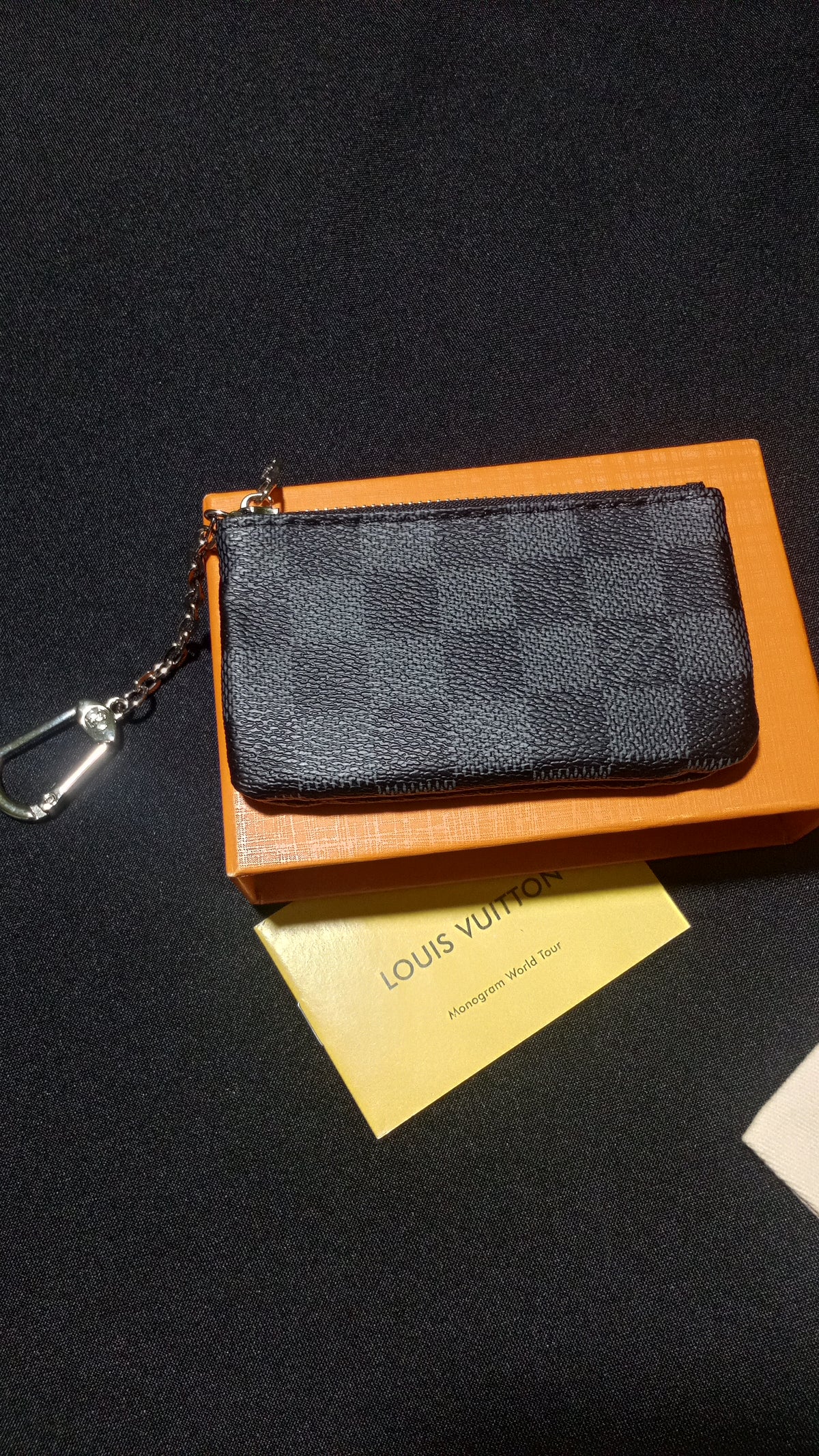 Louis Vuitton Monedero / Llavero - Negro