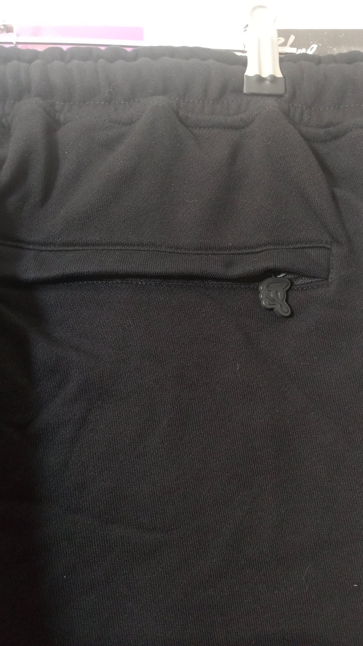 Syna World Graffiti Short - Negro