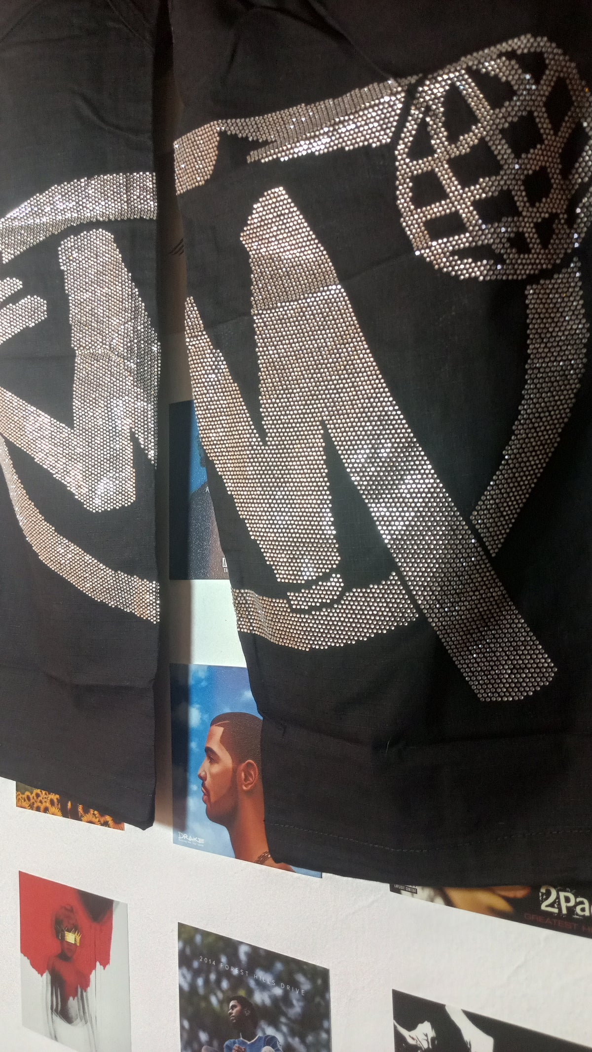 Minus Two Rhinestone Cargo Pants - Negro