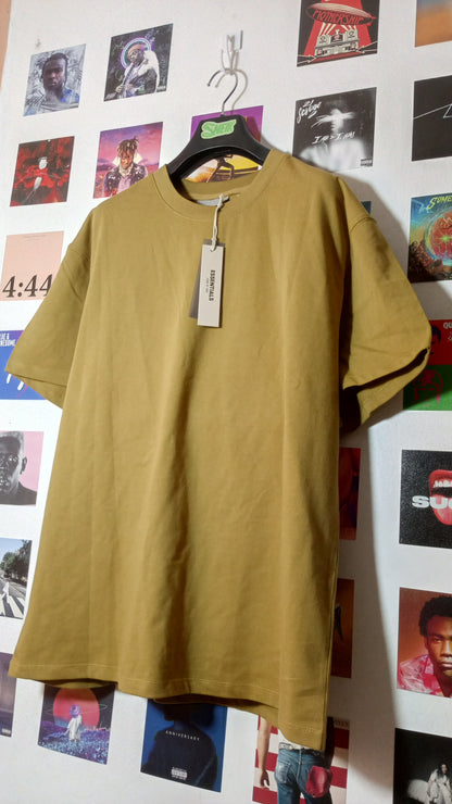 Essentials Fear of God Tee - Mostaza