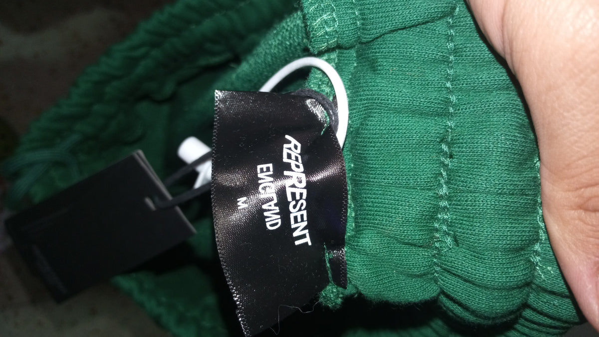 Represent Storms In Heaven Short - Verde