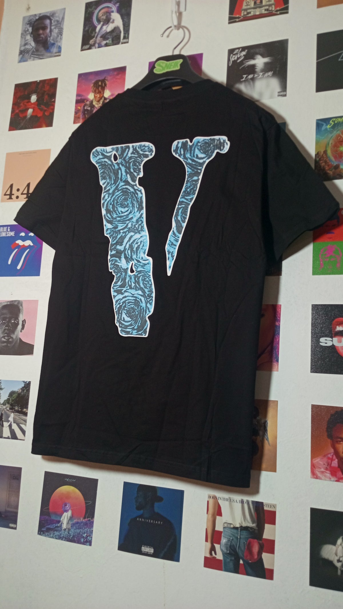 Vlone x Pop Smoke The Woo Tee - Negra