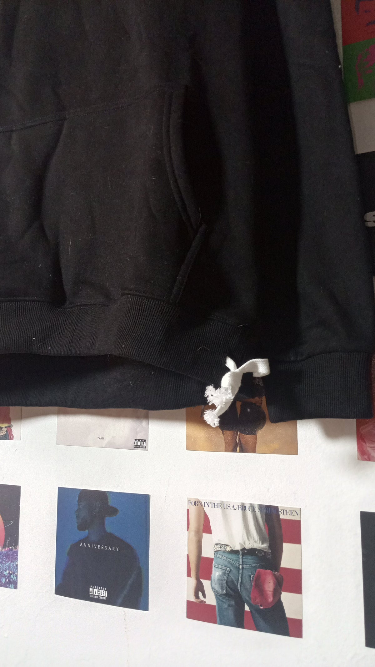Buzo Negro CARSICKO Corazón Bordado Talle S