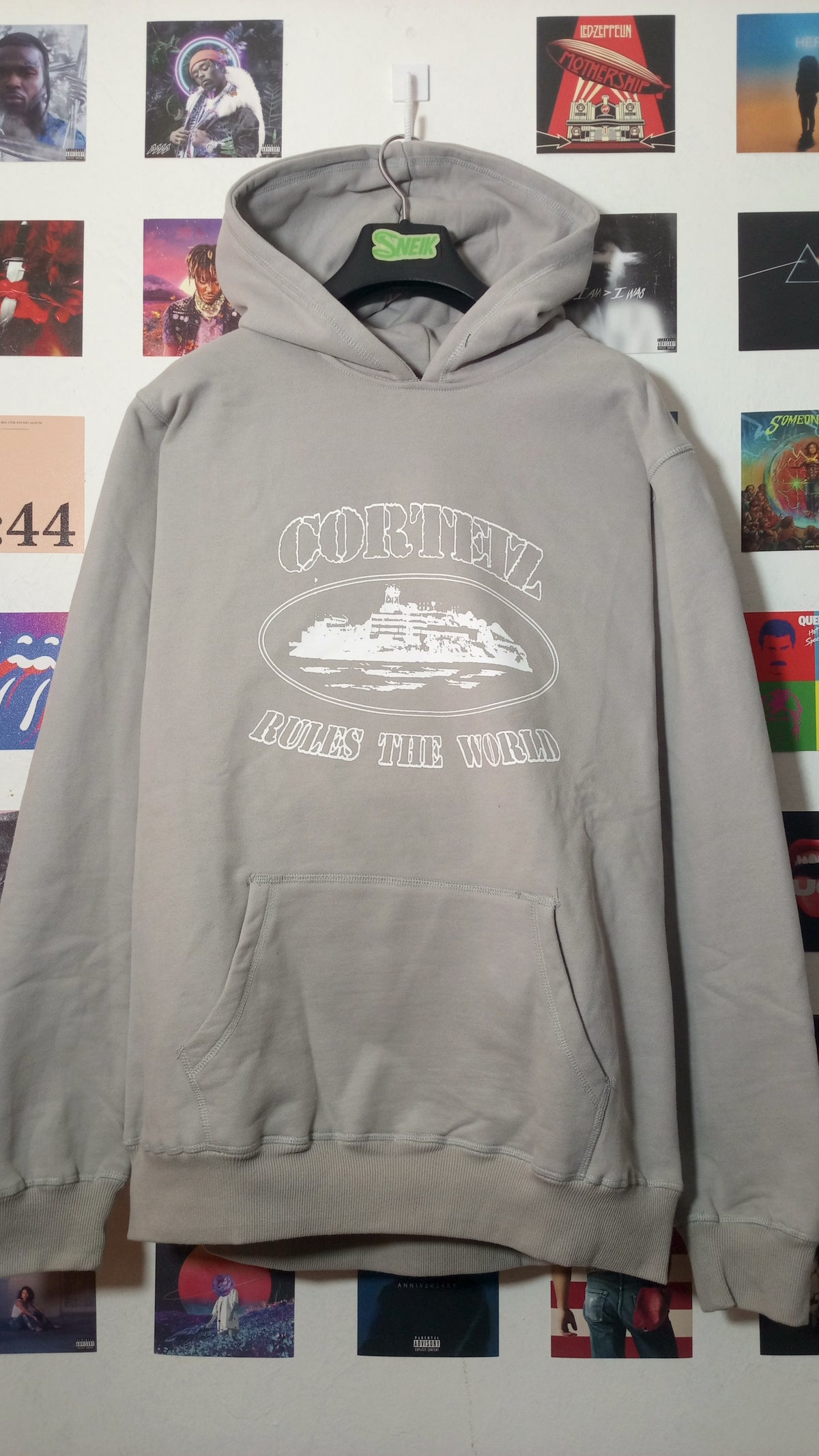 Corteiz Rules The World Hoodie - Gris