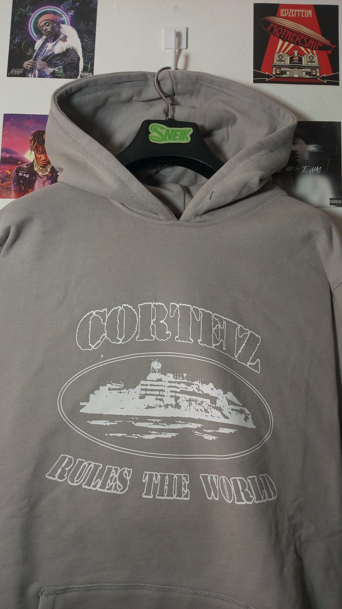 Corteiz Rules The World Hoodie - Gris