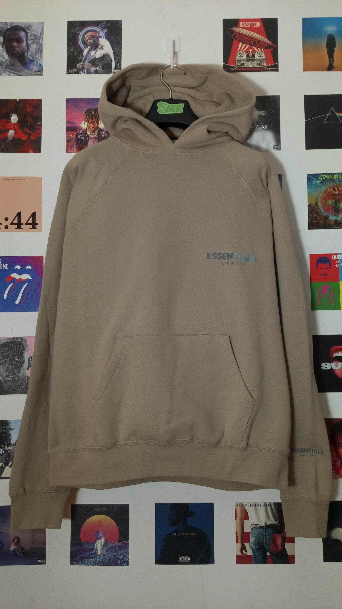 Essentials Fear of God Hoodie