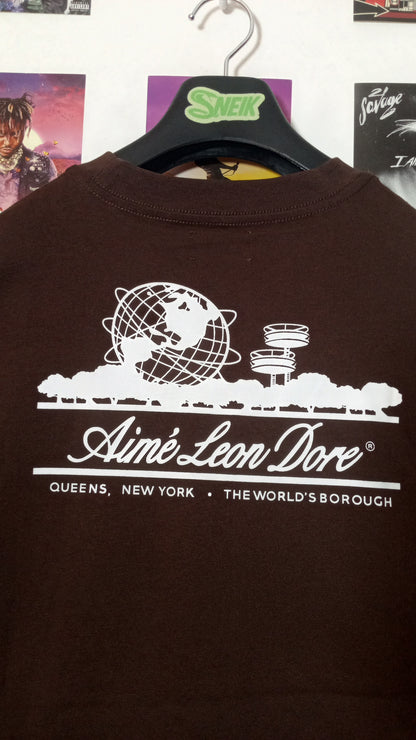 Aimé Leon Dore Queens World's Borough Tee - Marrón