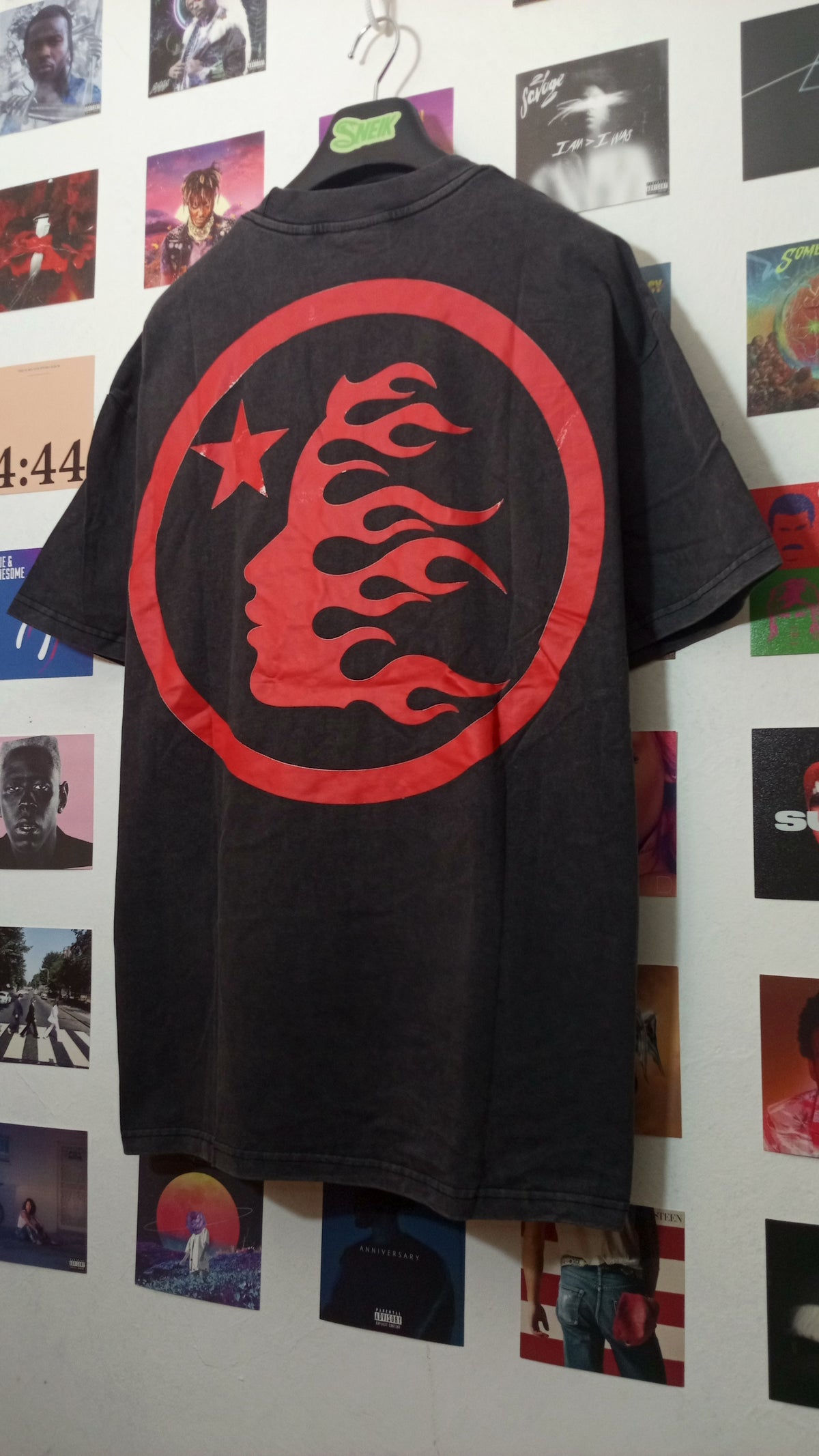 Hellstar Sport Logo Gel Tee - Black/Red