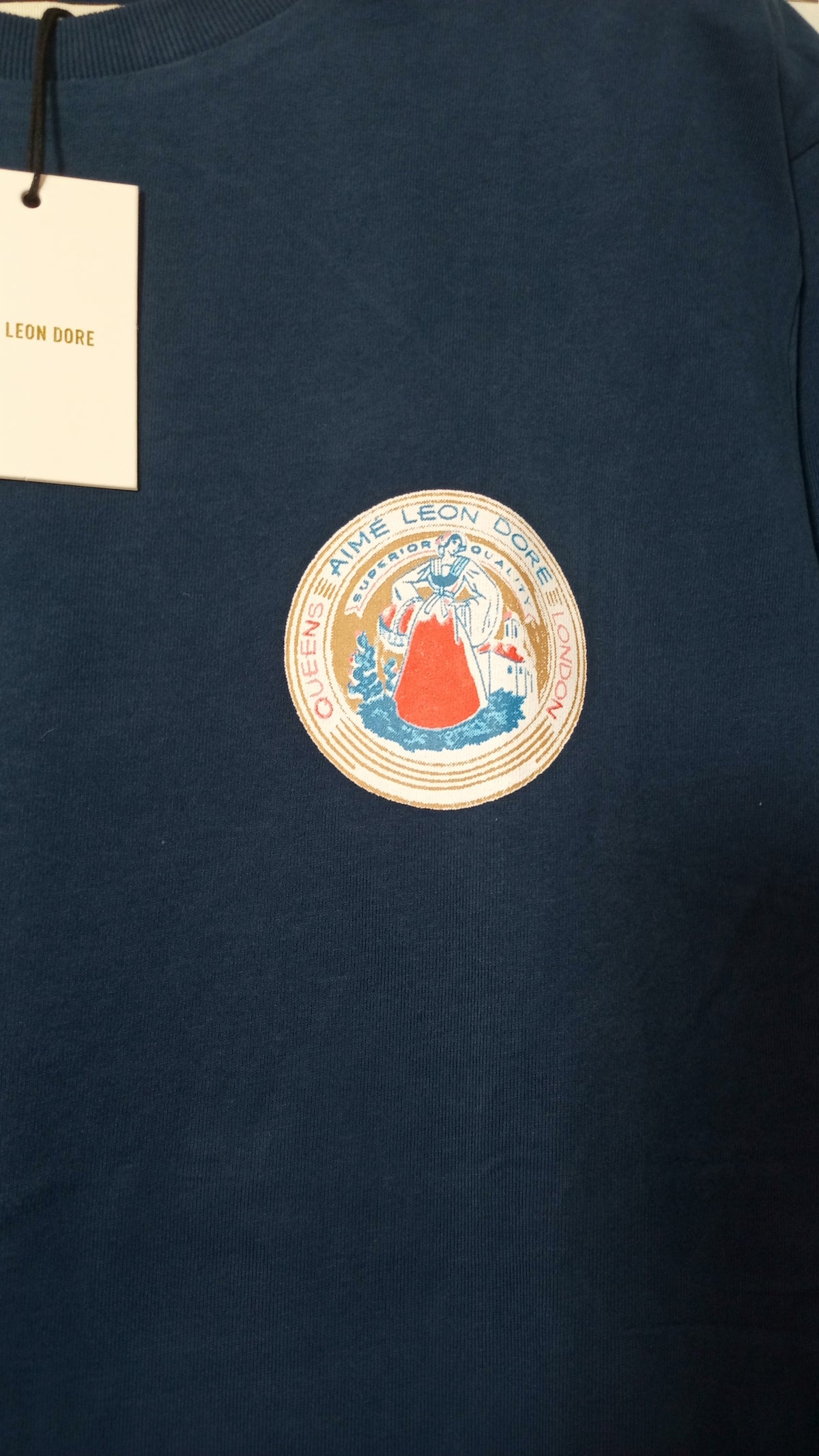 Aimé Leon Dore Queens Patch Tee - Azul Marino