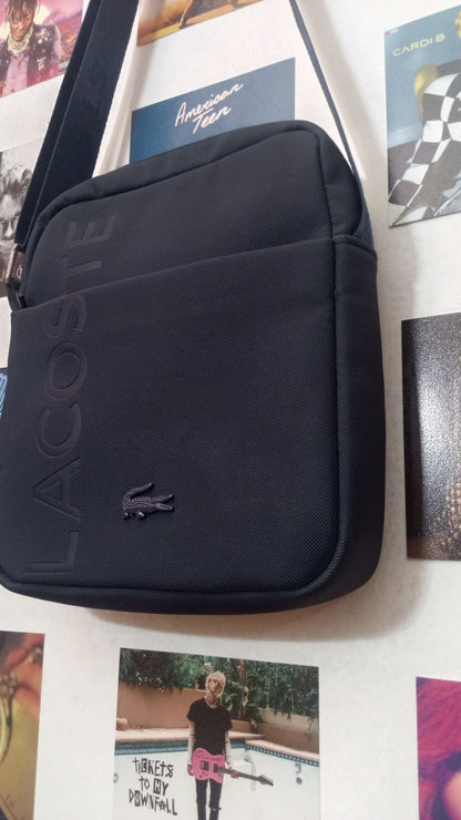 Lacoste Flat Crossover Bag - Negro