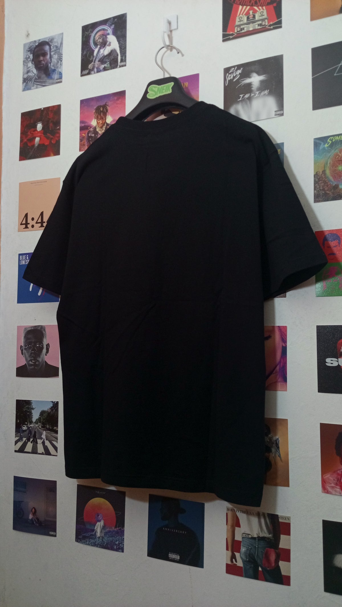 Carhartt WIP Snake Tee - Negra