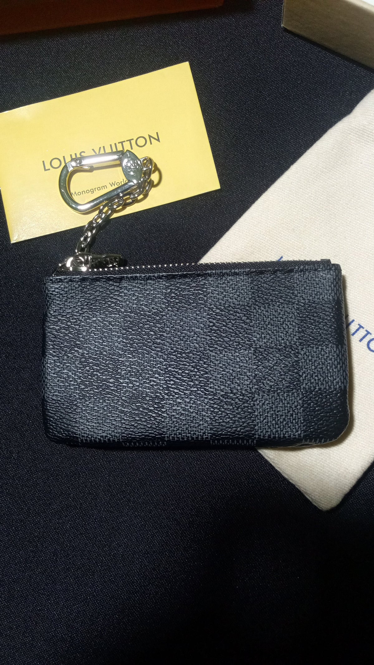 Louis Vuitton Monedero / Llavero - Negro