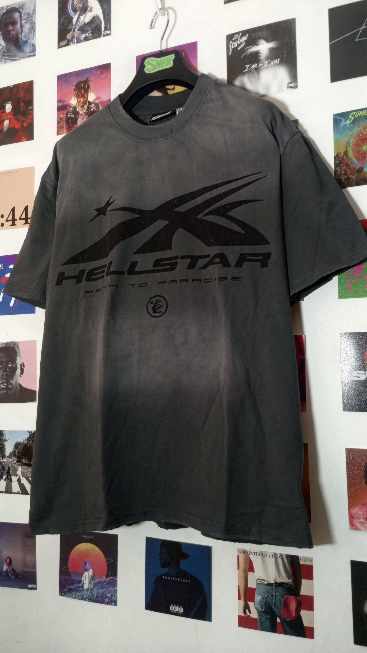 Hellstar Sport Logo Path to Paradise Tee - Gris