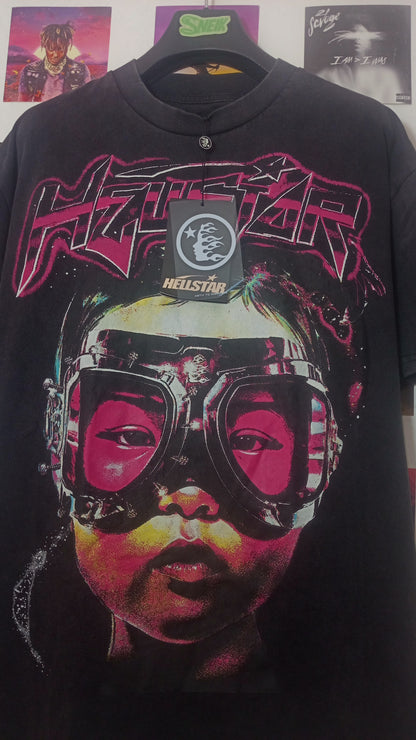 Hellstar The Future Is Hellstar Goggles Tee - Negra y Rosa