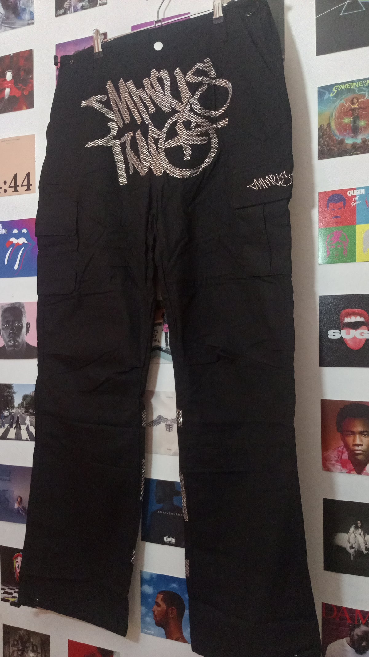 Minus Two Rhinestone Cargo Pants - Negro