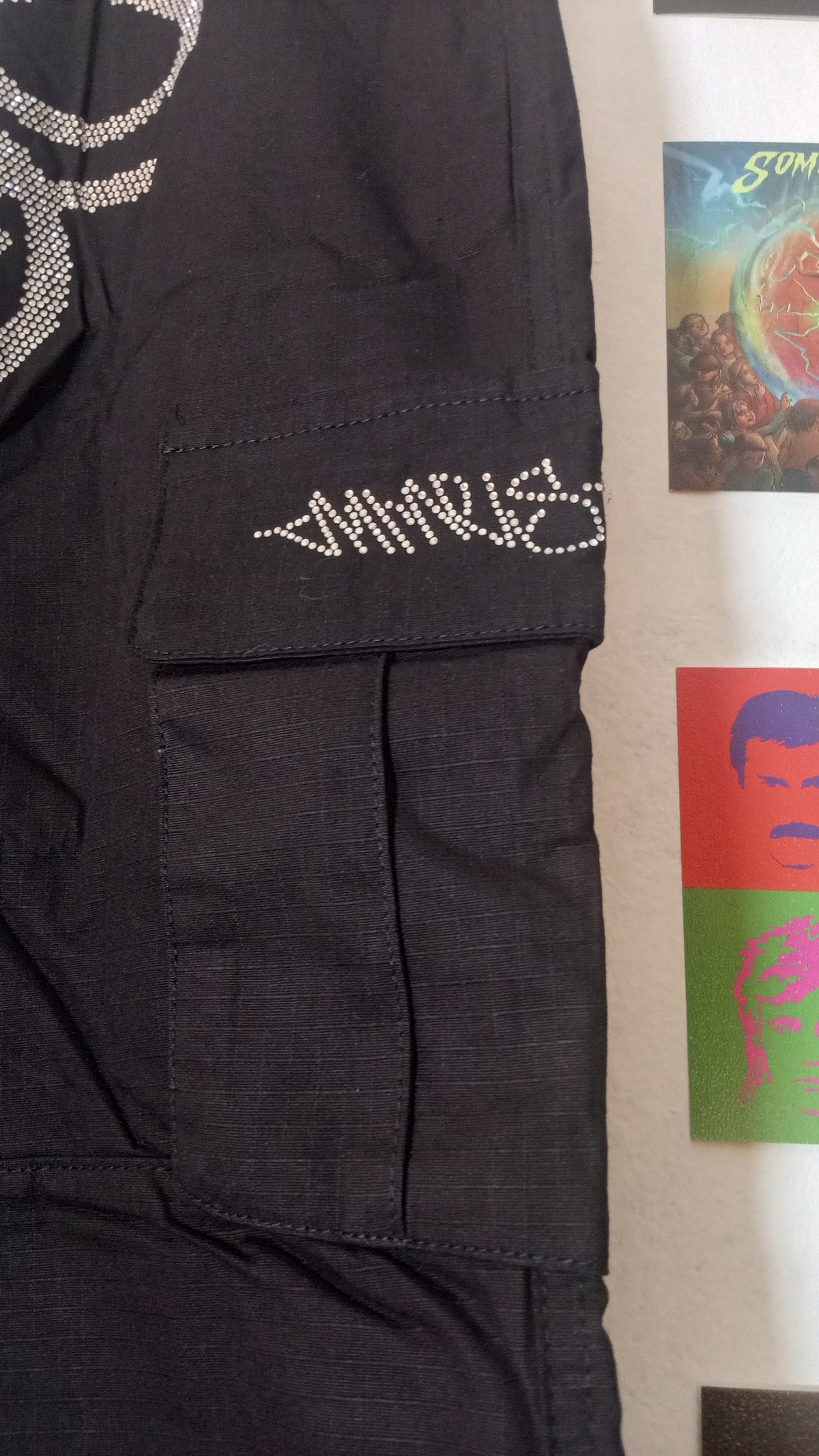 Minus Two Rhinestone Cargo Pants - Negro