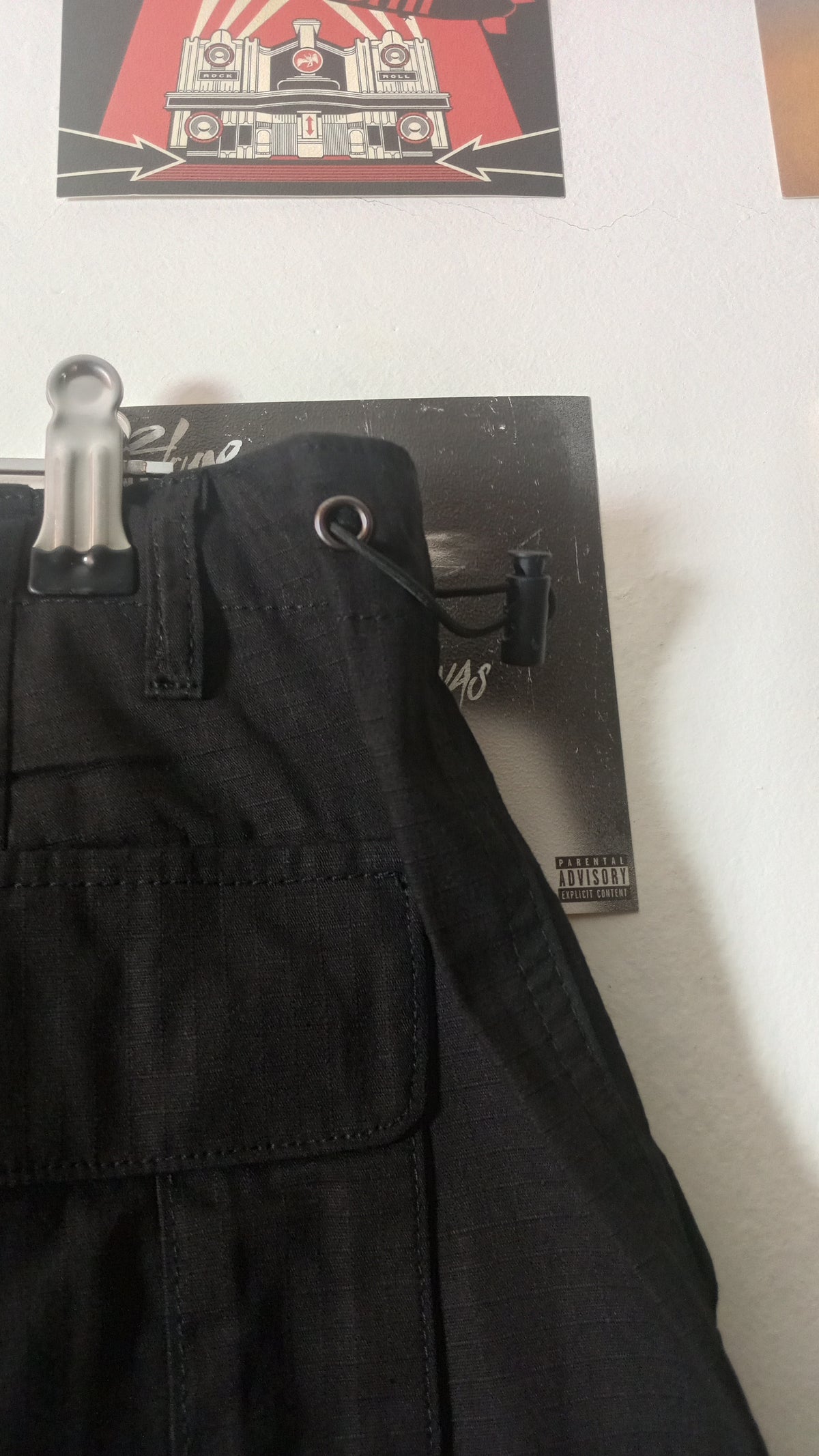 Minus Two Rhinestone Cargo Pants - Negro